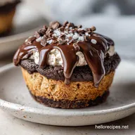 Chocolate Dipped Cannoli Cupcakes Recipe