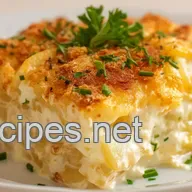 My Nan's Recipe of Scalloped Potatoes: Creamy Comfort!