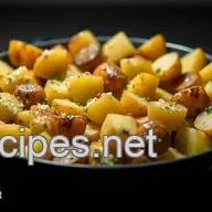 Garlic Herb Crispy smash potatoes recipe - My Family LOVES Them!