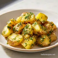 Garlic Herb Roasted Potatoes with Crispy Texture in 60 Minutes