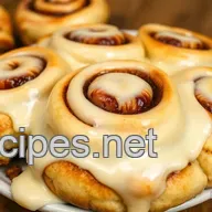 Grandma Betty's Homemade Cinnamon Rolls: Best Recipe Ever!