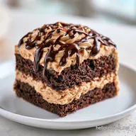 Peanut Butter Chocolate Layer Cake for 12