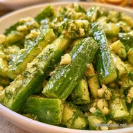 Refrigerator Dill Pickles in 20 Minutes