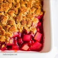 Rhubarb Crisp Recipe: My Family's No-Fail Spring Dessert!