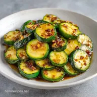 Saut&eacute;ed Zucchini with Garlic (15 Min)